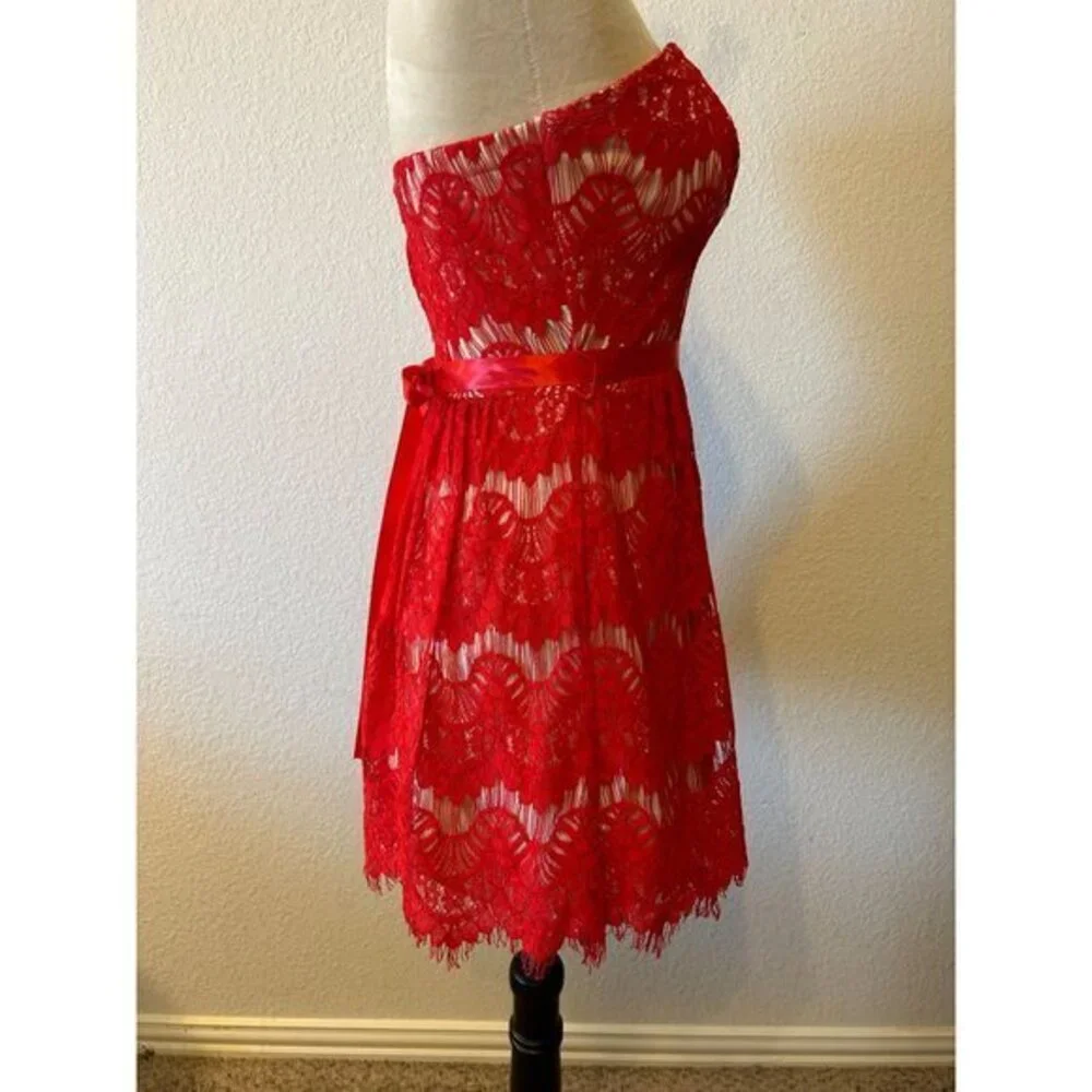 Juniors Red Lace Strapless Mini Dress‎ Lined Tulle  Size 9/10 Homecoming Party